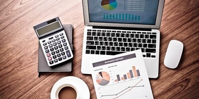 Predictive AI in Financial Planning: From Rear-View Reporting to Forward-Looking Strategy