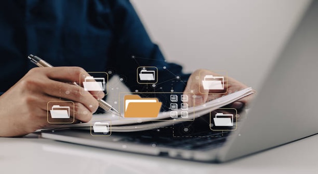 Breaking the Growth Ceiling: Why Mid-Sized Manufacturers Struggle to Scale Beyond $50M