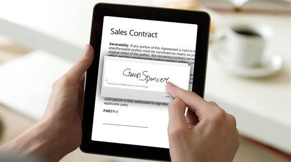 E-Signature Trends Focus on Customization and Mobile